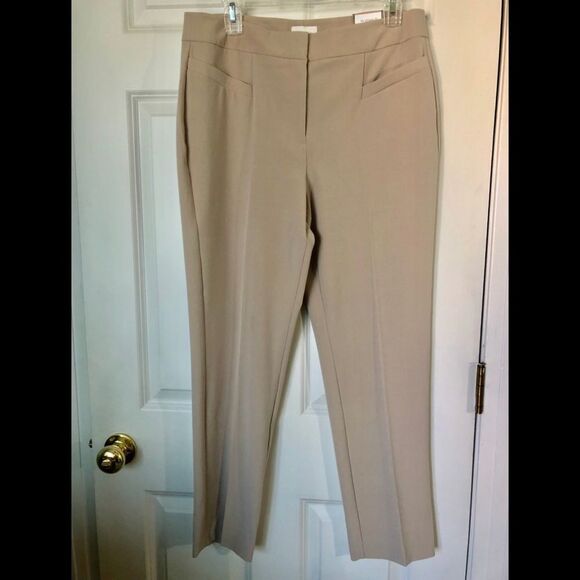 Beautiful NWT summer pants by Chico’s - Picture 1 of 4